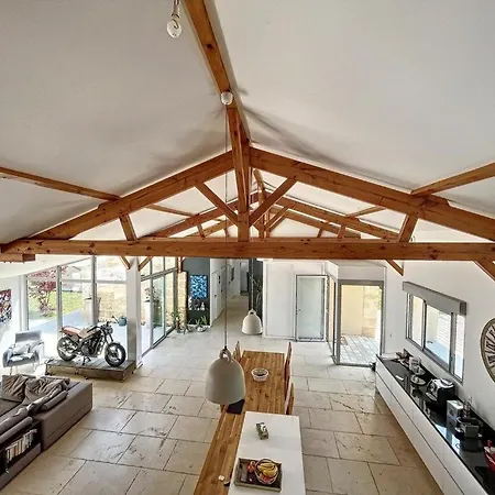 Maison Architecte De 250m2 Confort Avec Piscine, Climatisation Aux Portes De Bordeaux Villa Eysines